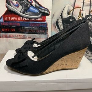 Anna Foret Black Canvas Bow Tie - Dress Cork Style Wedge Shoe 3” Size 6.5
